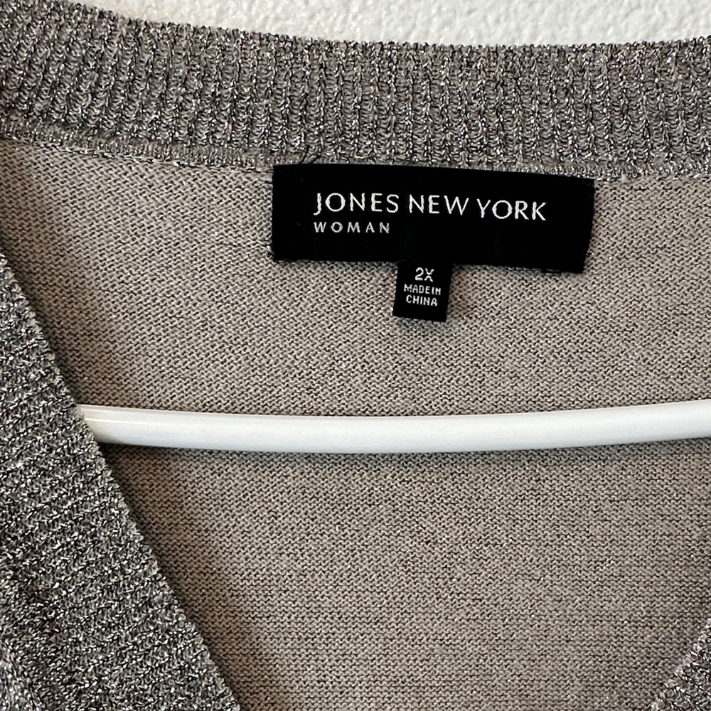 Jones New York Metallic Gray Sweater - Picture 2 of 2